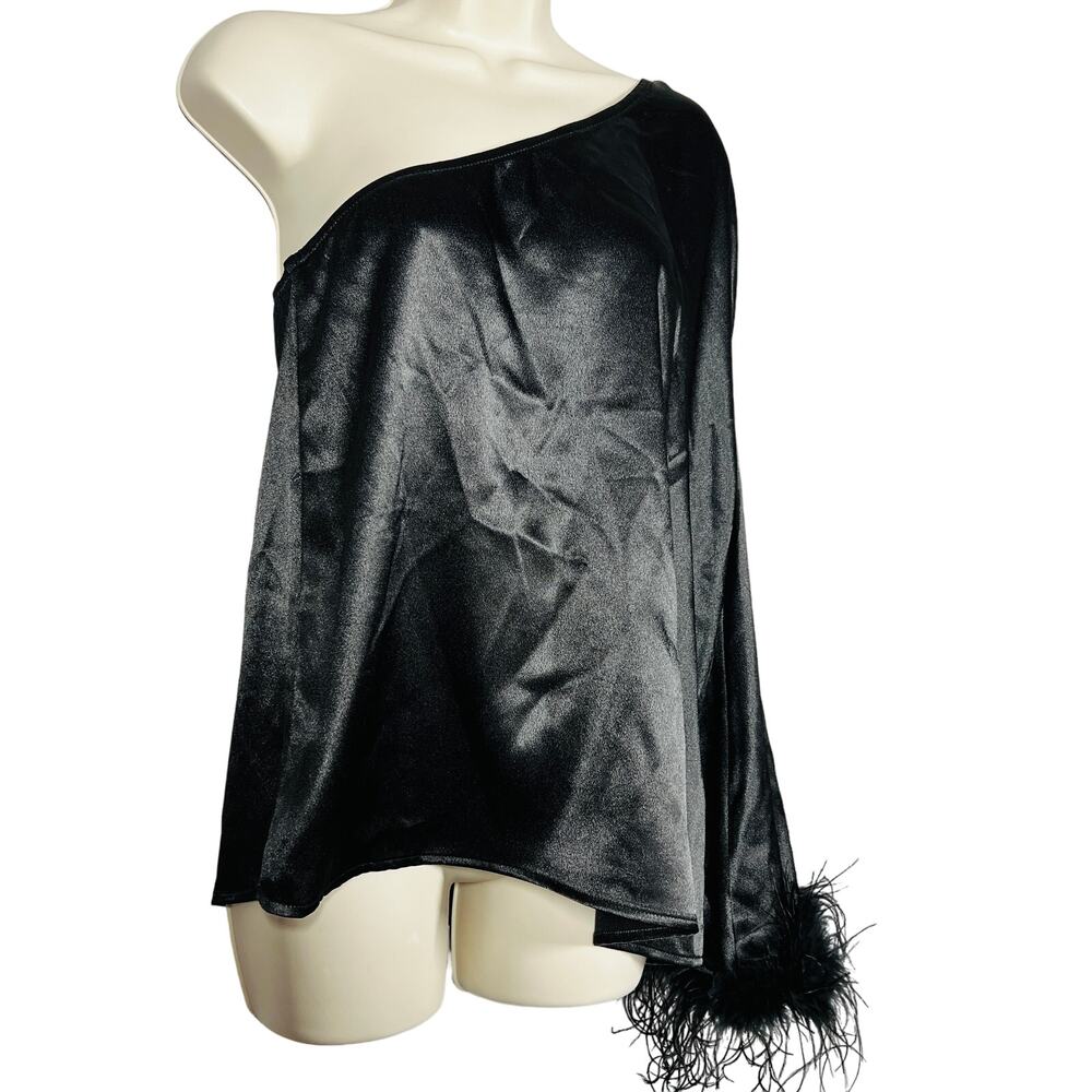NEW! Entro One Shoulder Satin Sleeve Faux Fur Trim Top Blouse Black - M